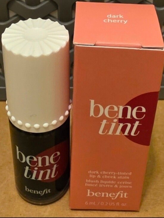 Benefit Other - Benefit Benetint Liquid Lip Blush & Cheek Tint DARK CHERRY. 6 ml/0.2.fl oz. BNIB